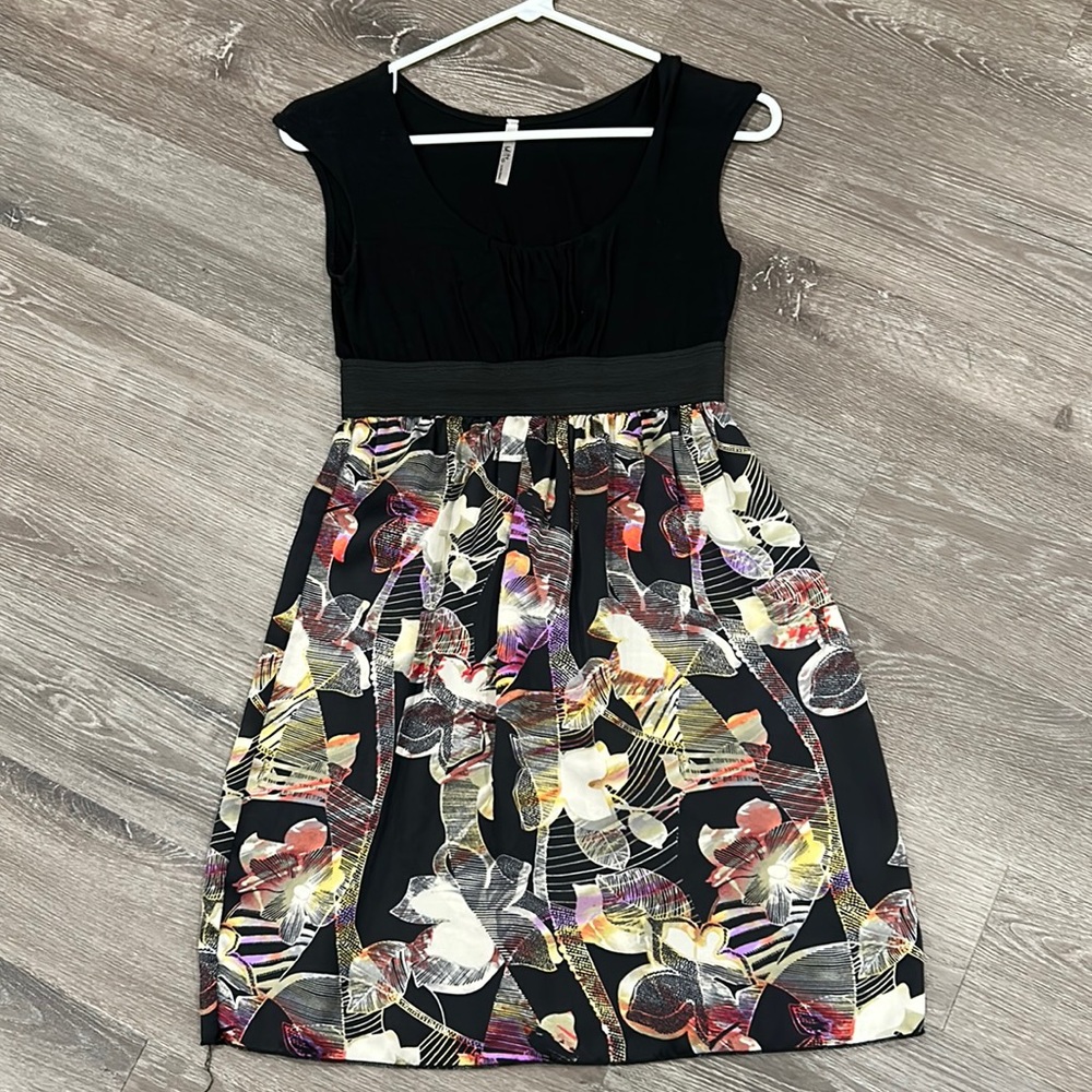Mitto Dress size Small